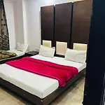 Hotel Parth